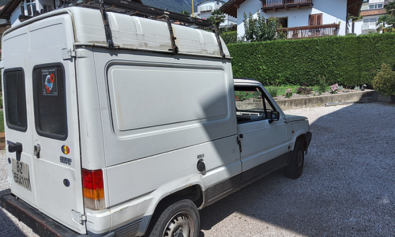 Autocarro Seat Terra...
