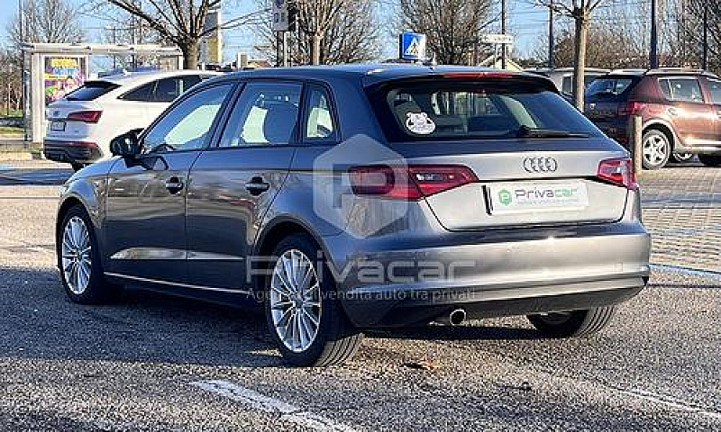 Audi A3 Spb 1.6 Tdi ...