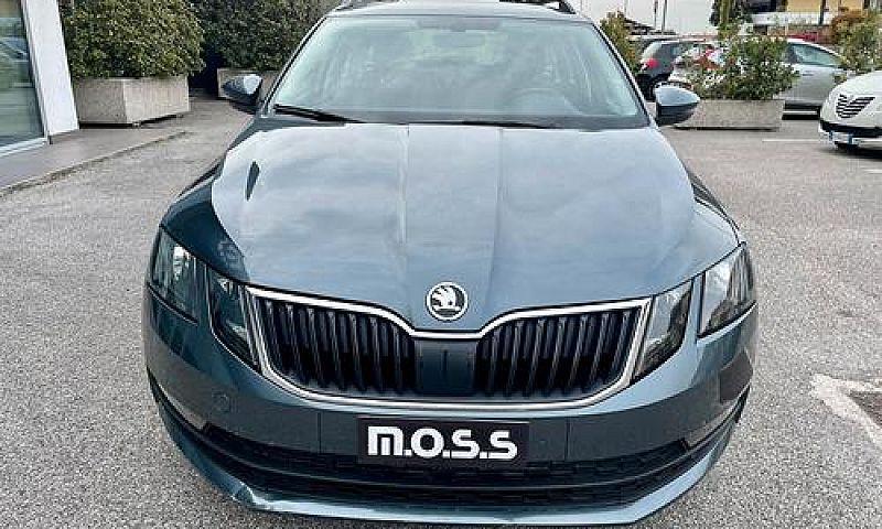 Skoda Octavia 1.6 Td...