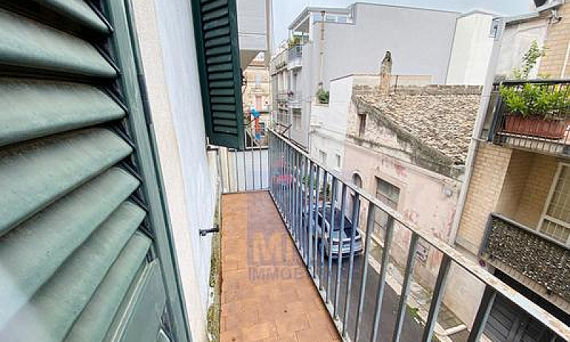 Casa Singola Tra Via...