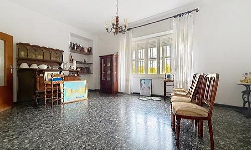 Casa Indipendente Di...