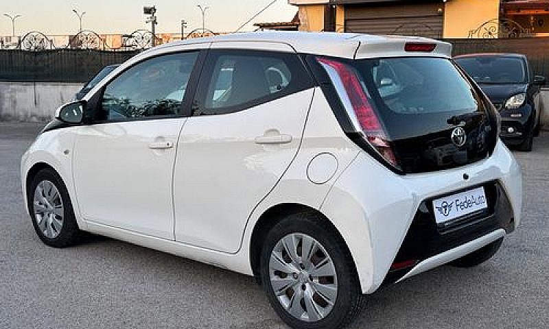 Toyota Aygo 1.0 Benz...