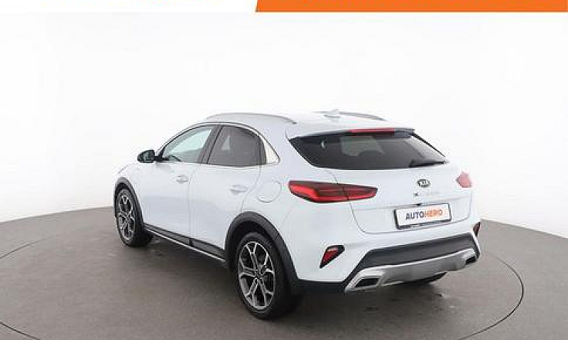 Kia Xceed Lz44246...