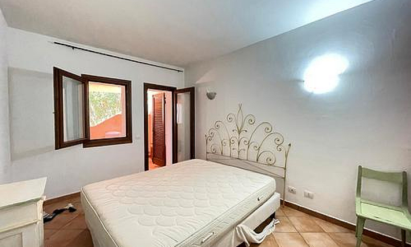 Casa Con Ingresso In...