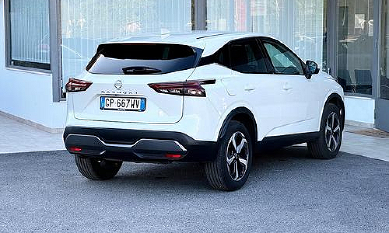 Nissan Qashqai 1.3 H...