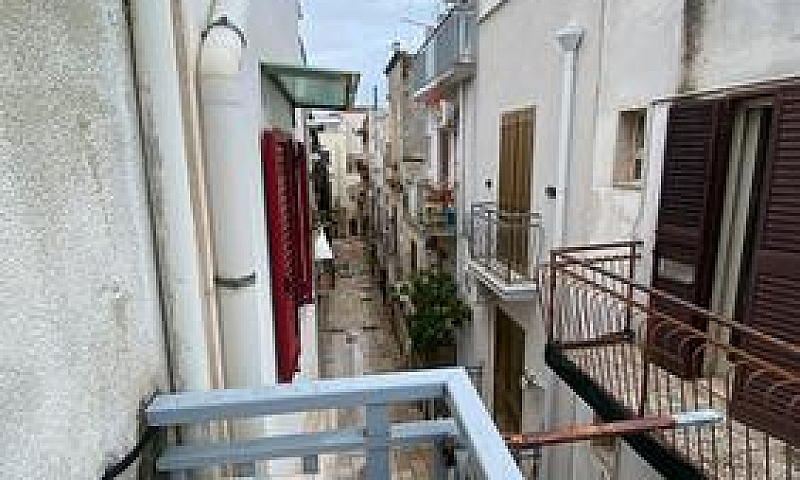 Mola Di Bari-Centro-...