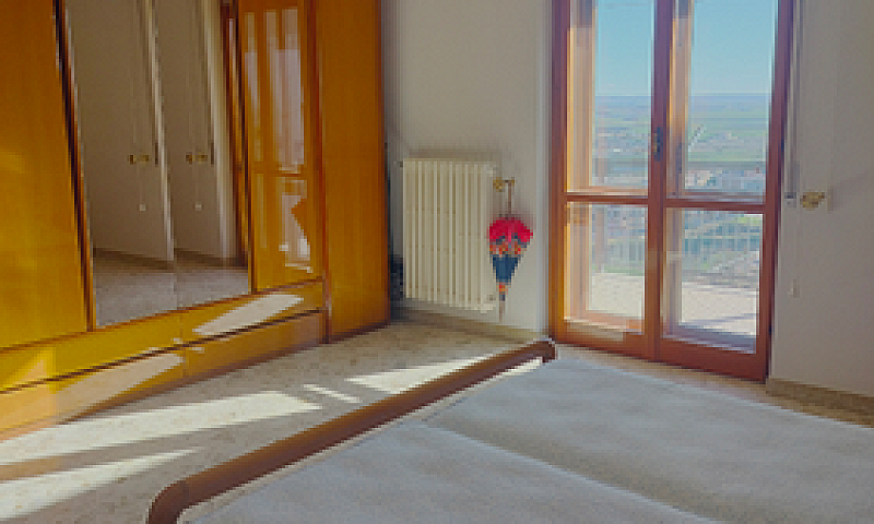Appartamento Viale M...