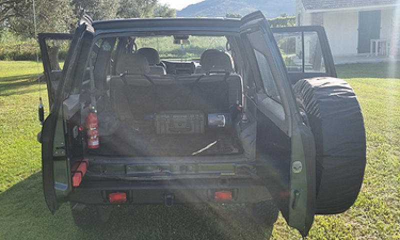 Nissan Patrol Gr Y61...