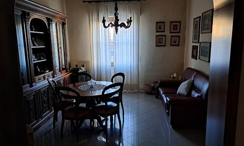 Appartamento 5 Vani...