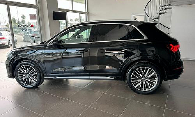 Audi Q3 35 Tdi S Tro...