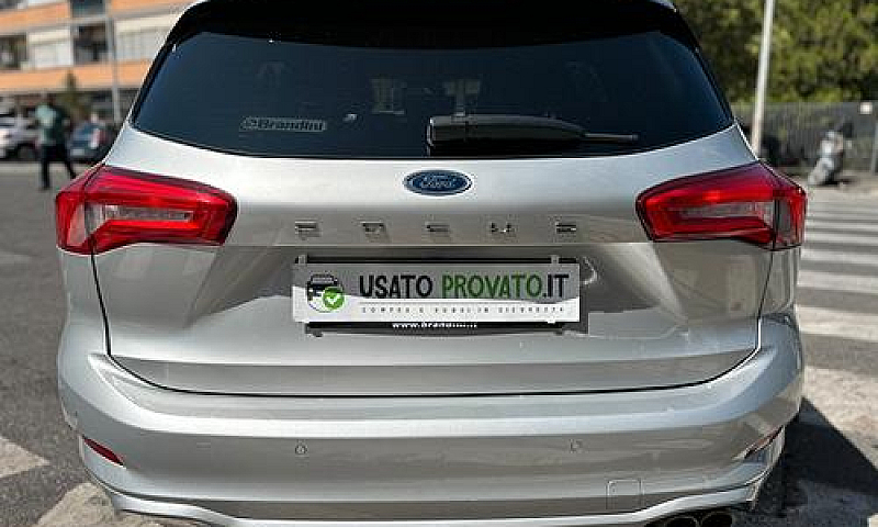 Ford Focus Sw St-Lin...