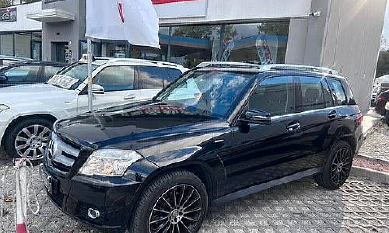 Mercedes- Glk 220 4M...