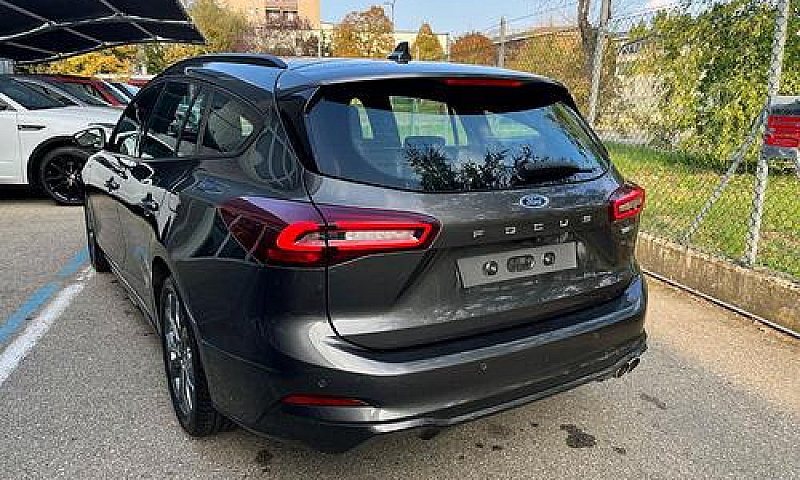 Ford Focus 1.0 Ecobo...