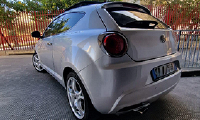 Alfa Romeo Mito Spor...