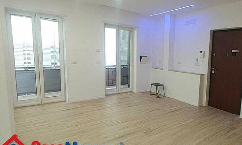 Appartamento Di 83 M...