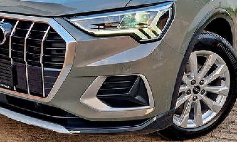 Audi New Q3 35 2.0 T...