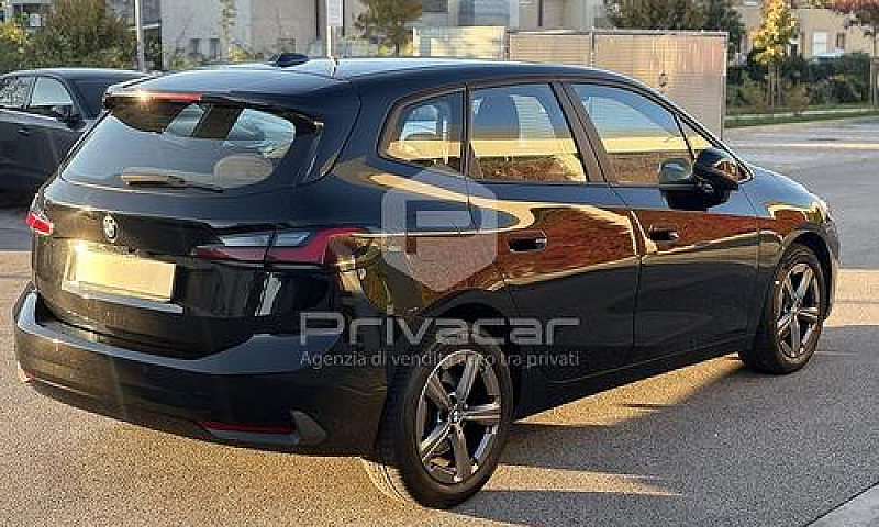 Bmw 218D Active Tour...