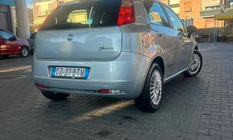Fiat Grande Punto 1....