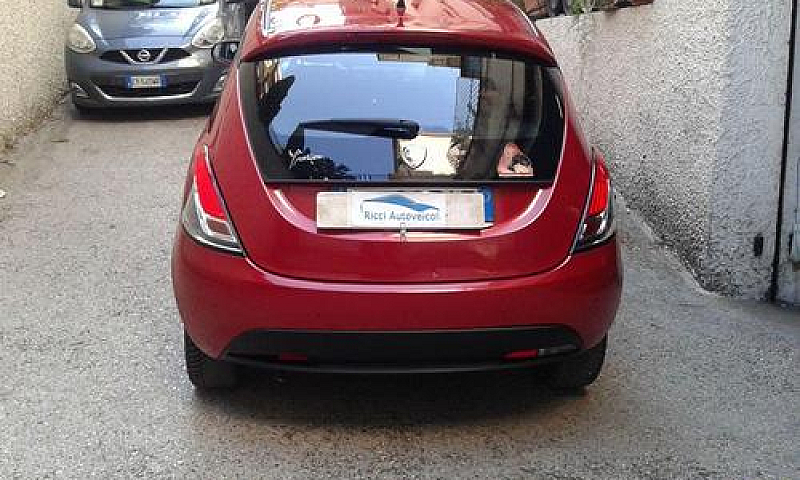 Lancia - Ypsilon - 0...