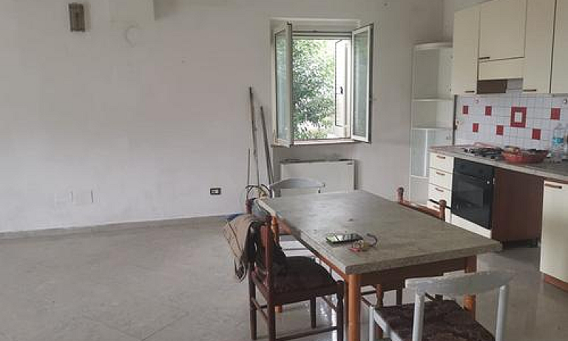 Appartamento Con Vis...