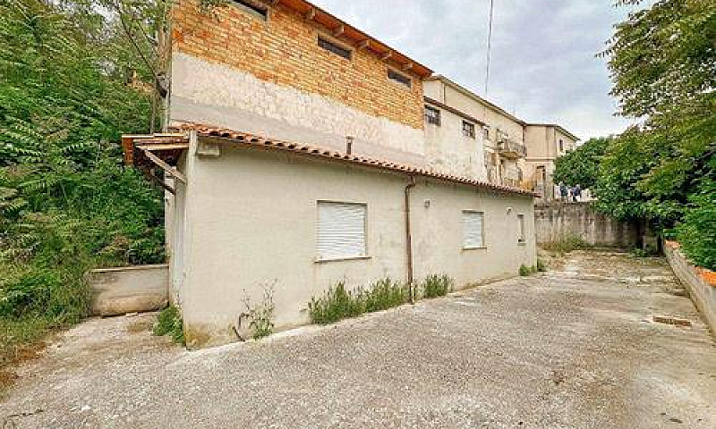 Casa E Terreno A Noc...