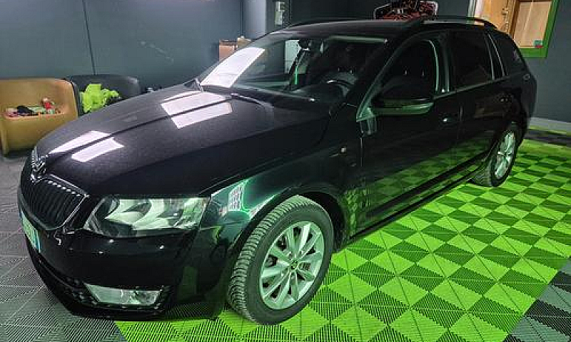 Skoda Octavia 1.6 Td...