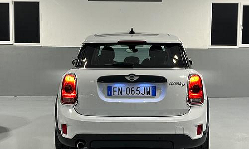 Mini Cooper D Countr...