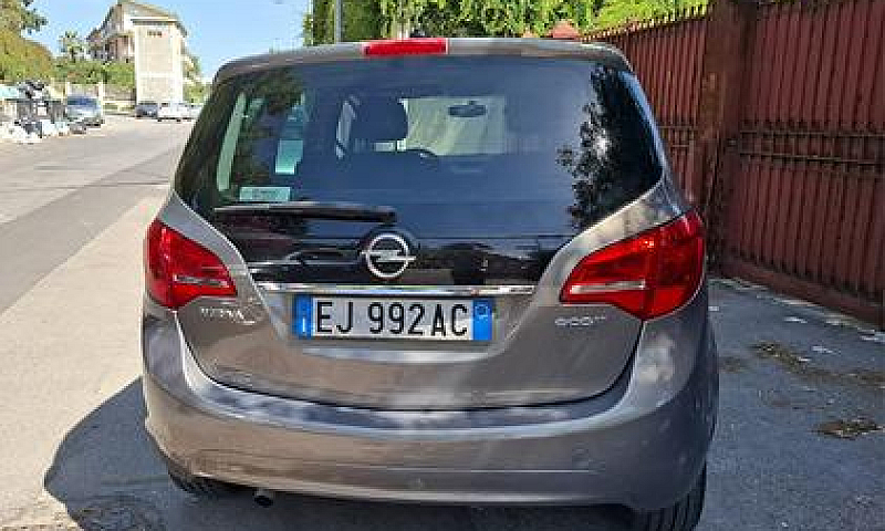 Opel Meriva...