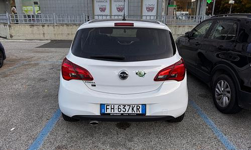 Opel Corsa 1.4 90Cv ...