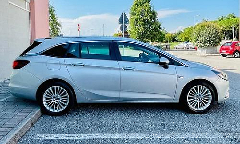 Opel Astra 2019 Spor...