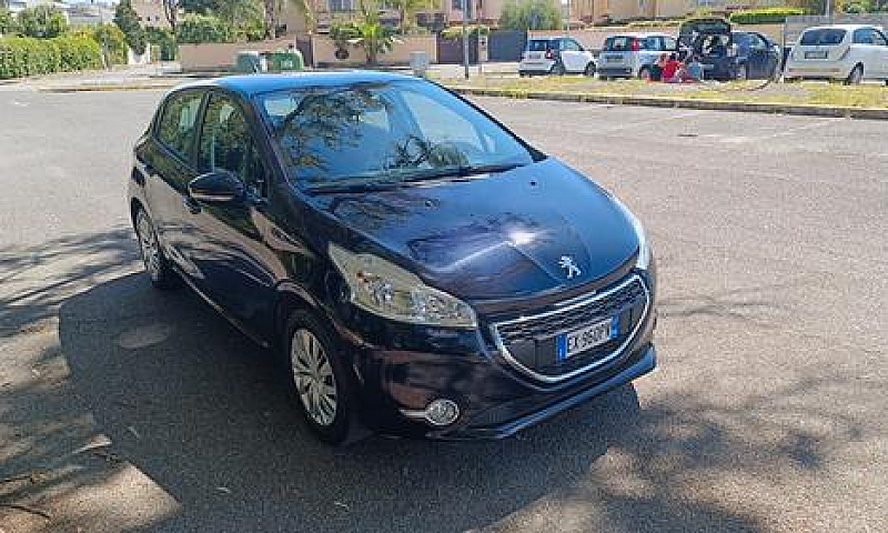 Peugeot 208 Puretech...