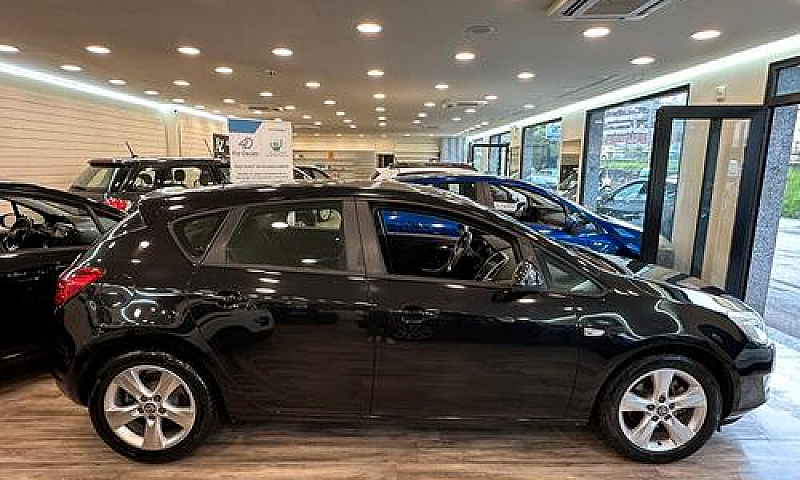 Opel Astra 1.7 Cdti ...