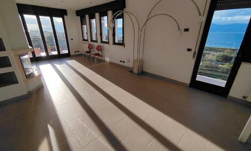 Mansarda Panoramica ...