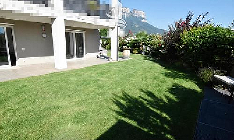 Appiano: Quadrilocal...