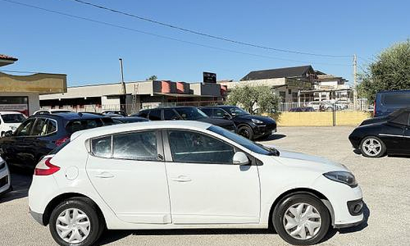 Renault Megane 1.5 D...