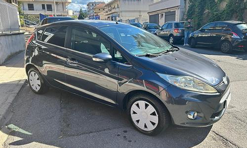 Ford Fiesta 1.4 Tdci...