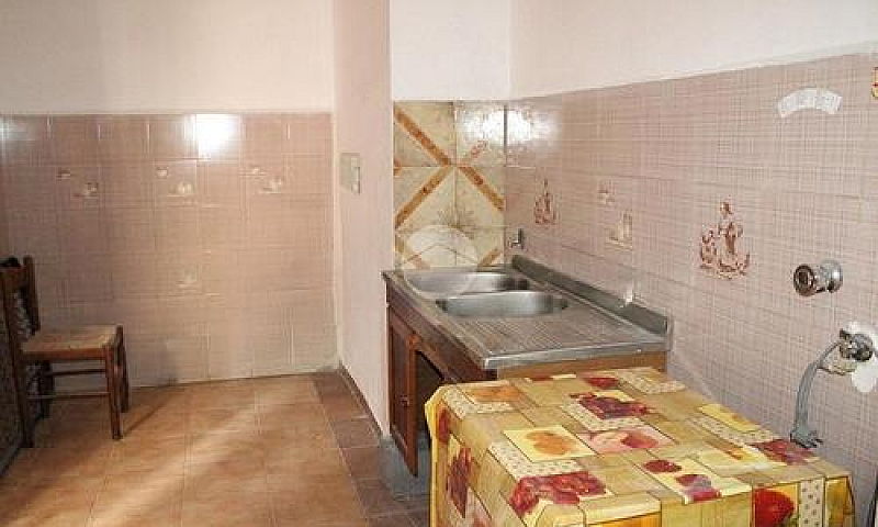 2 Locali A Palermo...