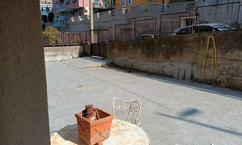 Genova Sturla 6 Vani...