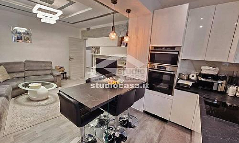 3 Camere Rifatto A N...