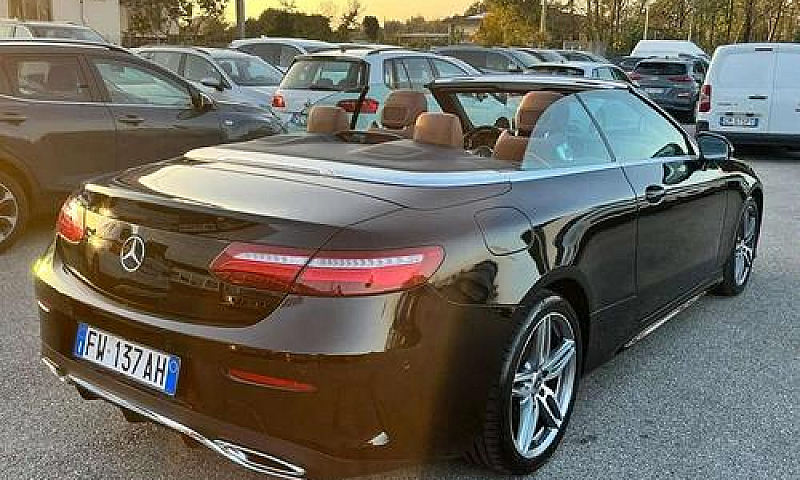 Mercedes-Benz E 220 ...