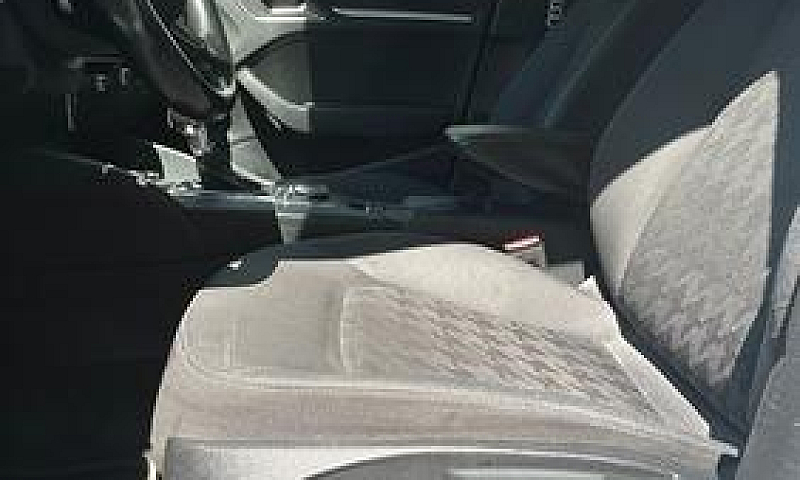 Audi A3 Spb 1.6 Tdi ...