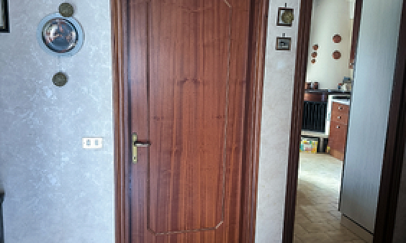 Privato Vende...