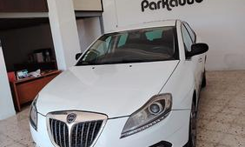 Lancia Delta 1.6 Mjt...