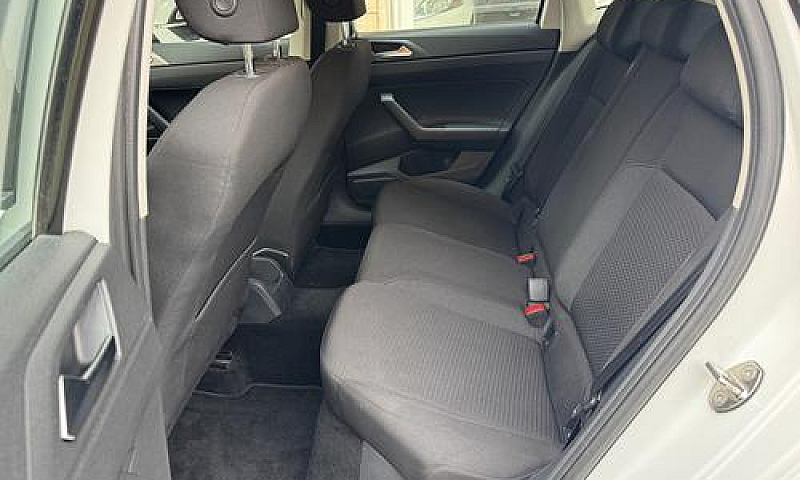 Volkswagen Polo 1.6 ...