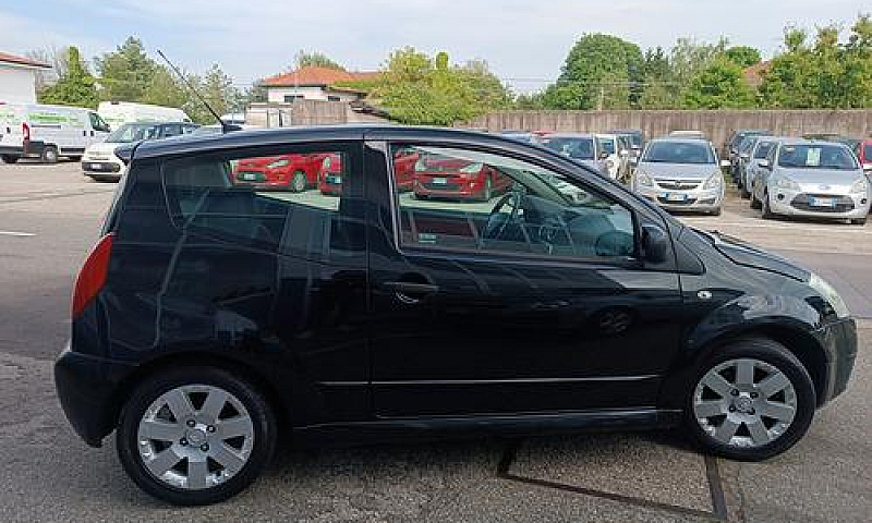 Citroen C2 1.4 Hdi 7...