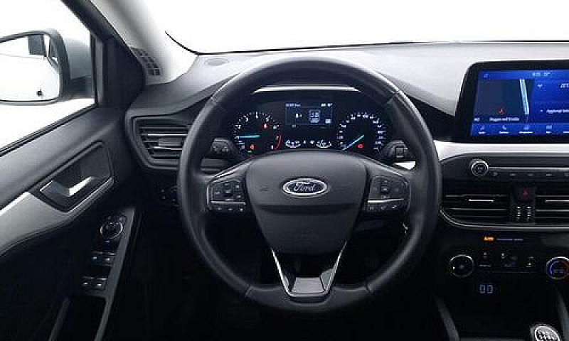 Ford Focus Hybrid Bu...