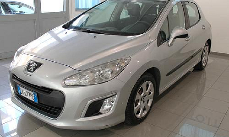 Peugeot 308 1.6 E-Hd...