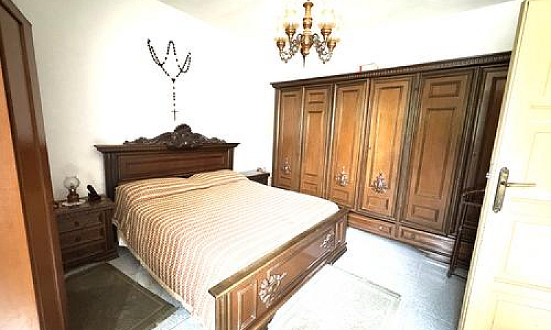 Appartamento Con Box...