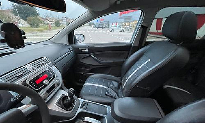 Kuga 2.0 136 Cv 4X4...