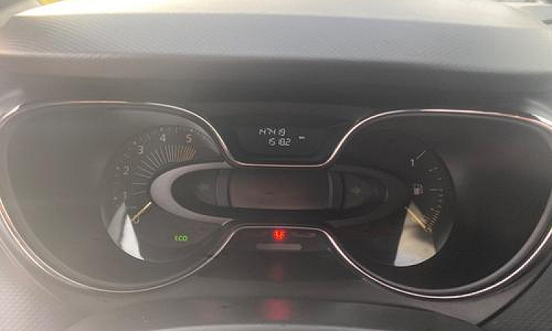 Renault Captur 1.5 D...